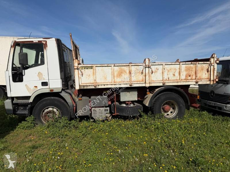 شاحنة Iveco