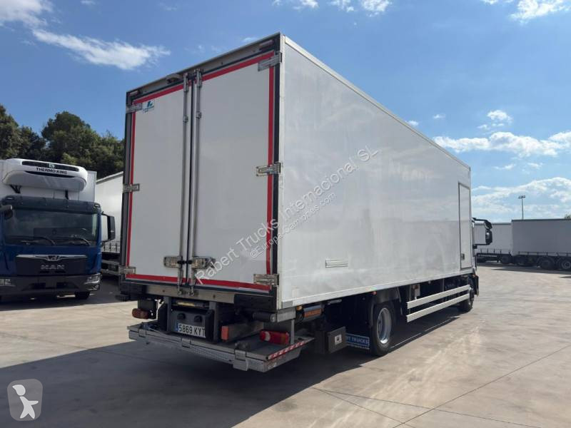 شاحنة Iveco