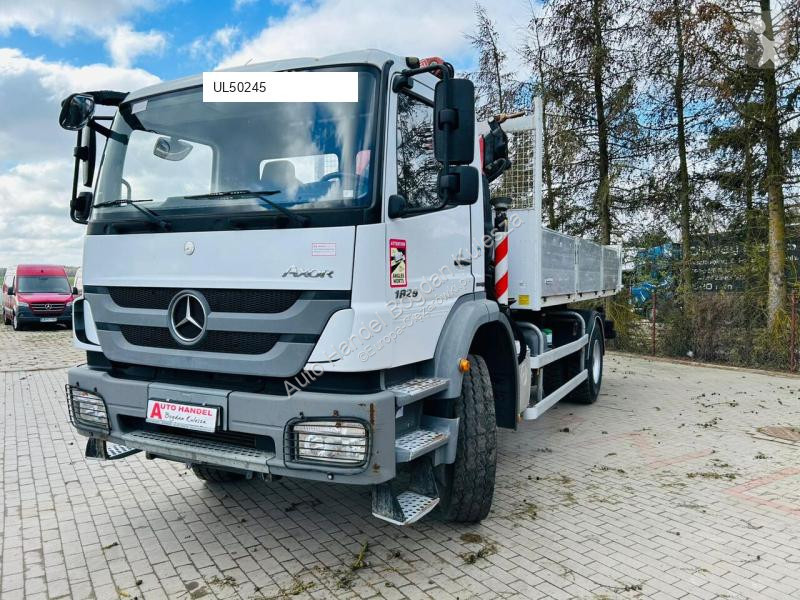 شاحنة Mercedes 1829