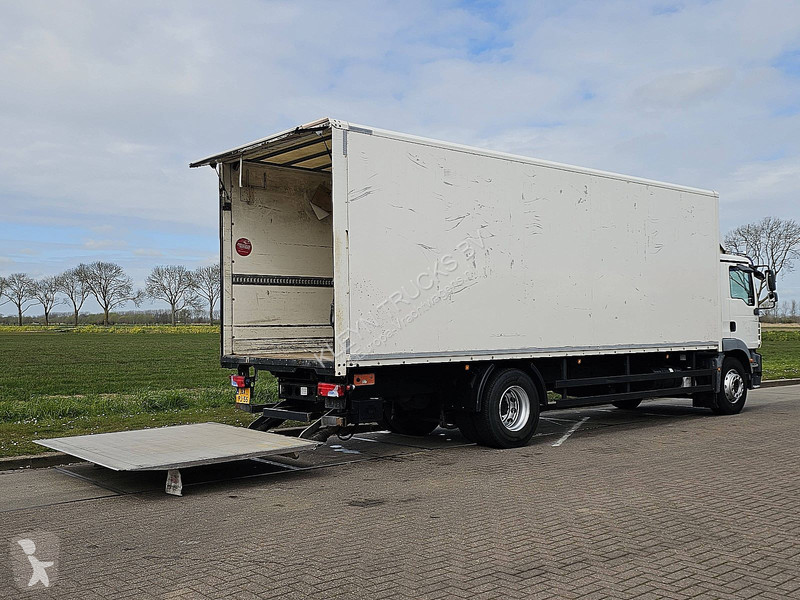 شاحنة MAN 18.250  TAILLIFT NL-TRUCK