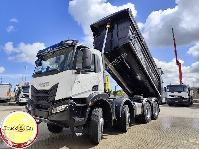 شاحنة Iveco