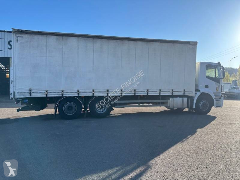 شاحنة Iveco