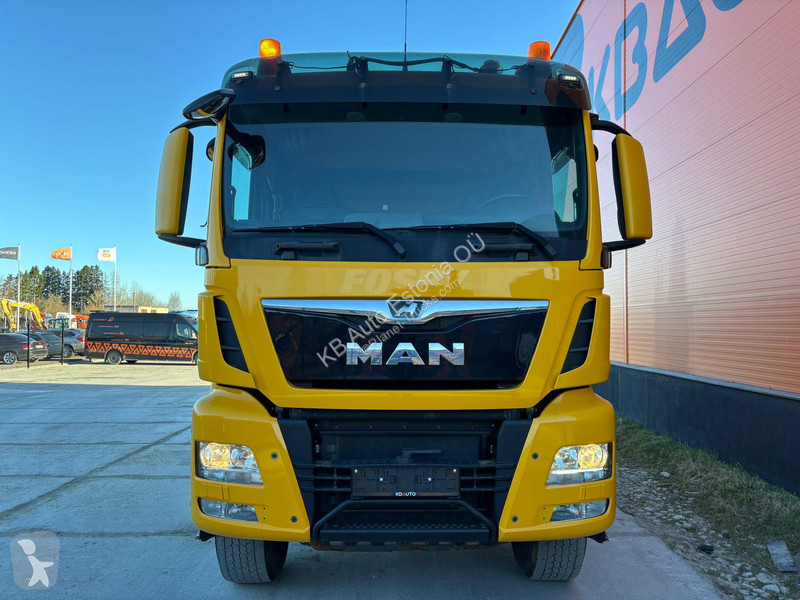 شاحنة MAN 28.500 6x4*4 BOX L=4957 mm