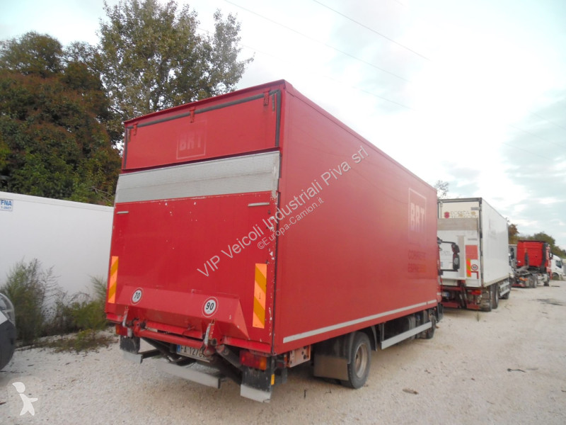Camion Iveco EUROCARGO 75 E 18