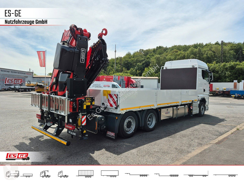 Kamión MAN 26.480 6x2-4 LL CH mit Fassi...