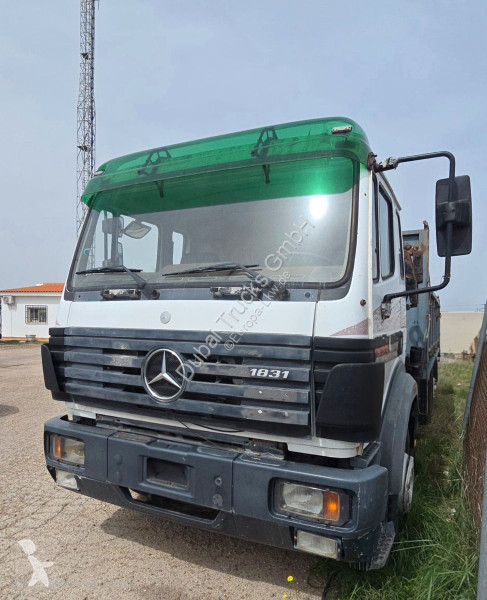 شاحنة Mercedes K...