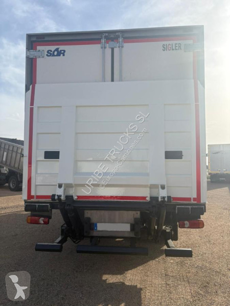 شاحنة DAF 250