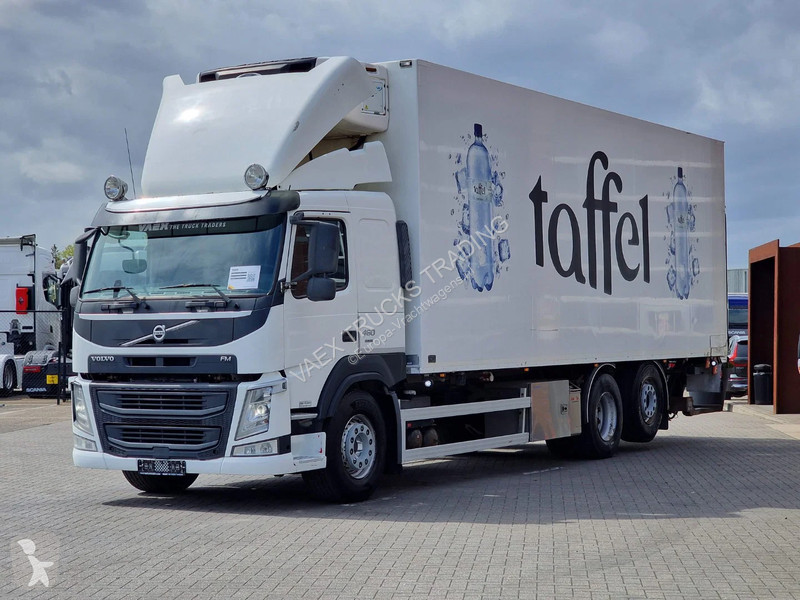 شاحنة Volvo 460 6x2 - Carrier 1250 Frigo - Full...