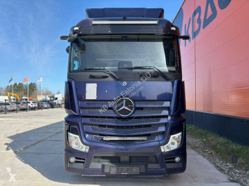 Камион шаси Mercedes