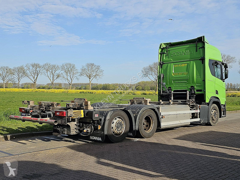 شاحنة Scania R410 6X2*4 RET. CN AS