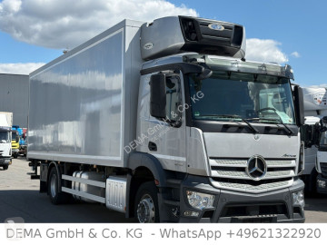 شاحنة برّاد Mercedes