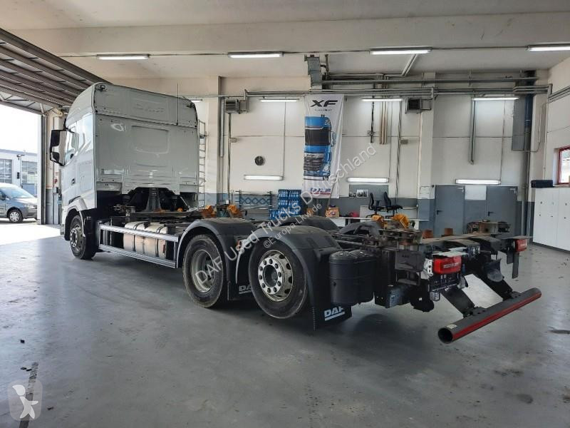 شاحنة DAF XG 480 N 6X2 N