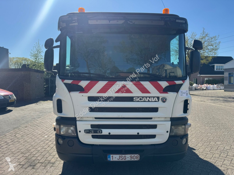 شاحنة Scania 360 8X2 EURO 5 HIAB 144-4