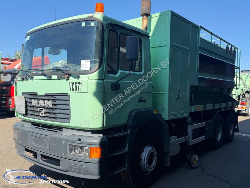 شاحنة MAN 6x4 Big axle, Steel spring, Manuel,...