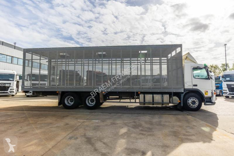 شاحنة Volvo 360 -6x2 (10pneus/tires)