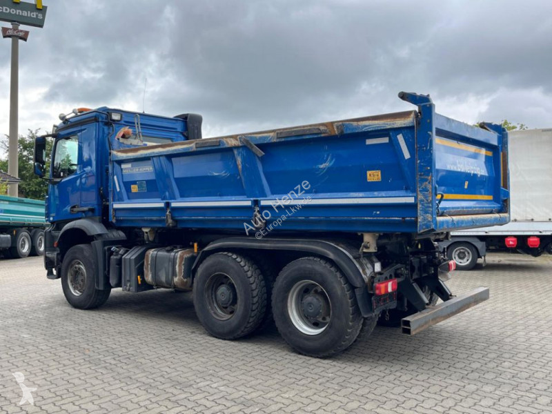 شاحنة Mercedes Arocs 2653 6x4 3-Achs Kipper...