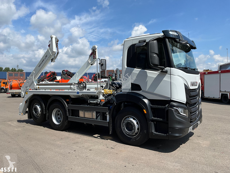 شاحنة Iveco XWAY AD280X42Y Retarder Meiller 16...