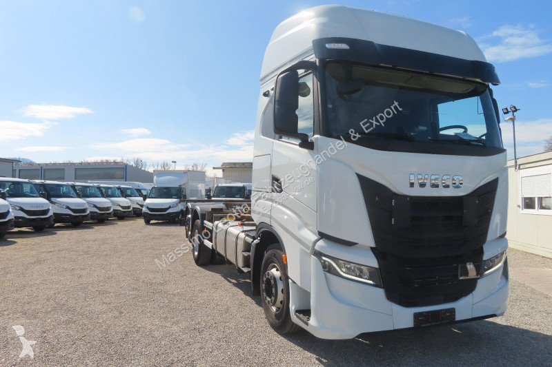 شاحنة Iveco S-Way 260S510 Intarder BDF Fz