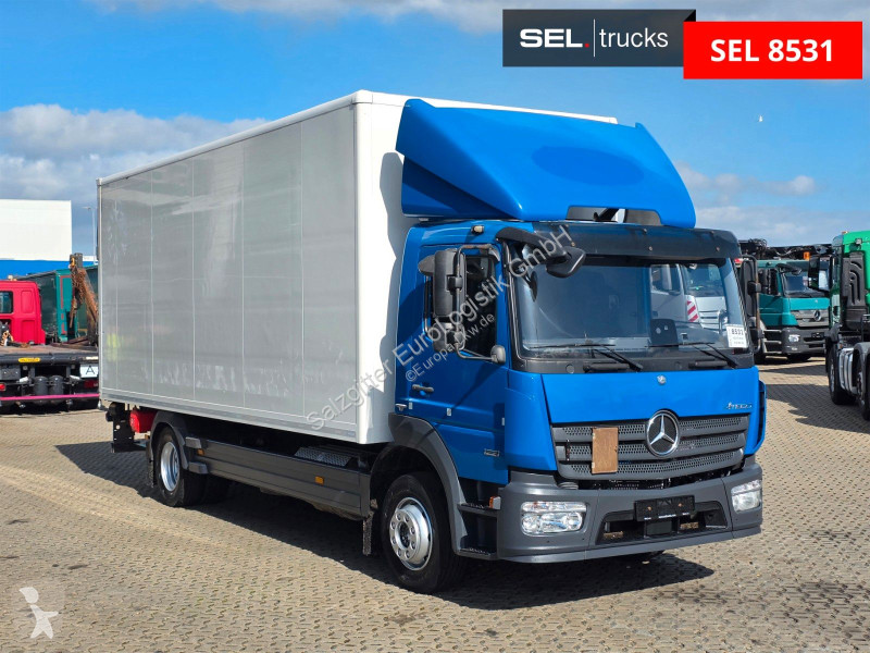 Camion Mercedes 1221