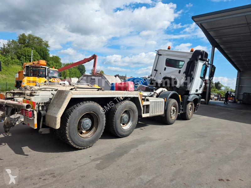 شاحنة Mercedes 4142 / 8X4 / 41ton Chassis /
