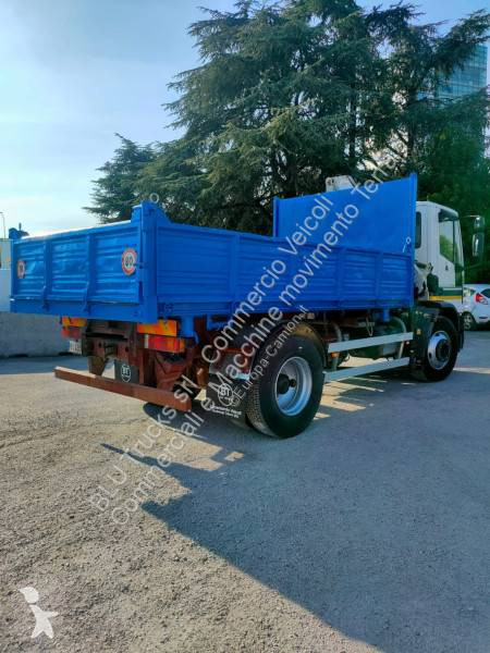 Teherautó Iveco