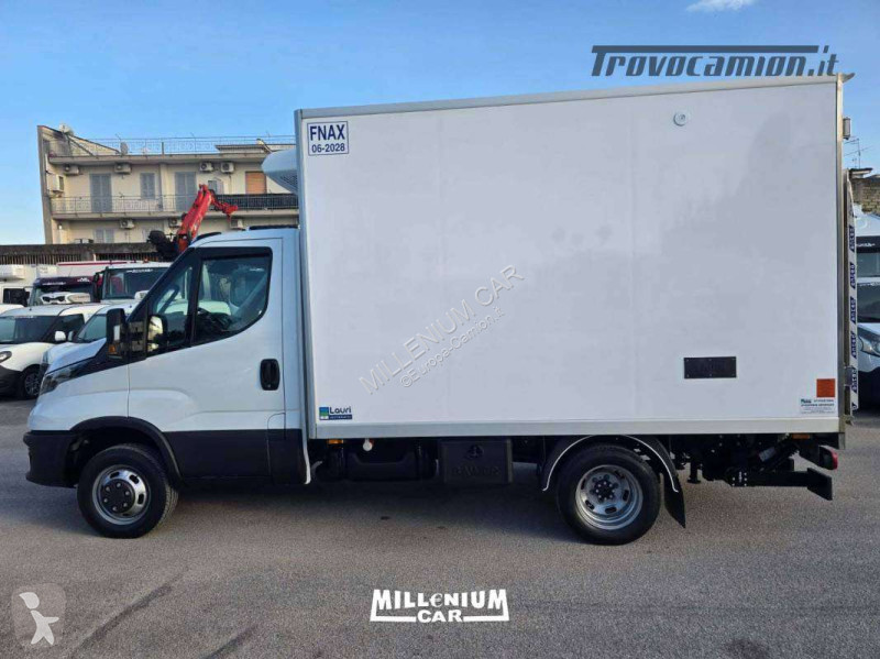 Furgoneta Iveco 35-16 (2022)CELLA 3,40 ATP SPONDA