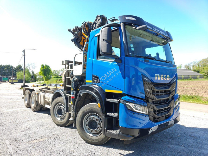 شاحنة Iveco 460 met 45000km 8x4 Euro 6E...