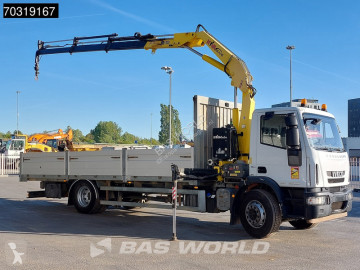 شاحنة رافعة Iveco