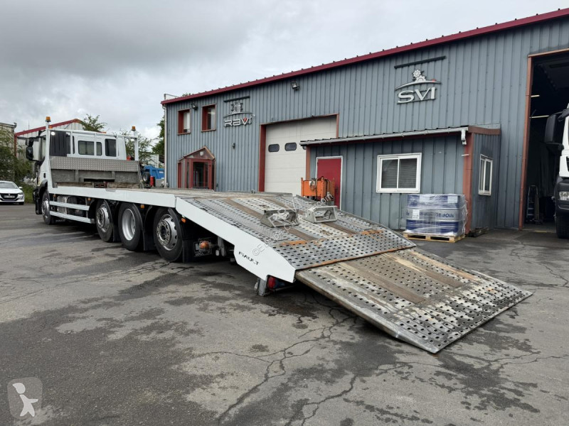 شاحنة Iveco AD 320 S 42 Y/PS