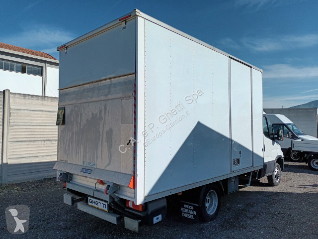 Veicolo commerciale Iveco Daily 35C14
