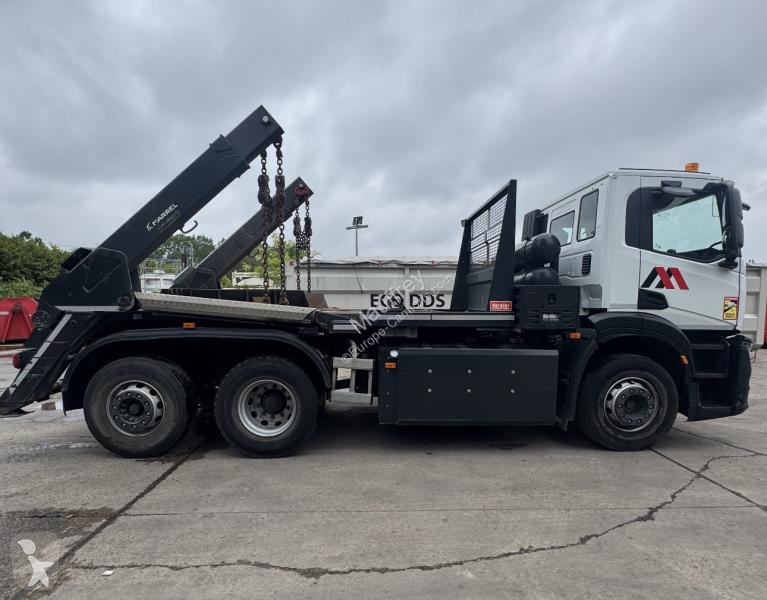 شاحنة Iveco