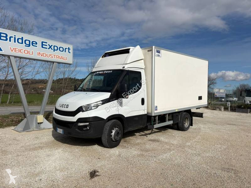 شاحنة Iveco