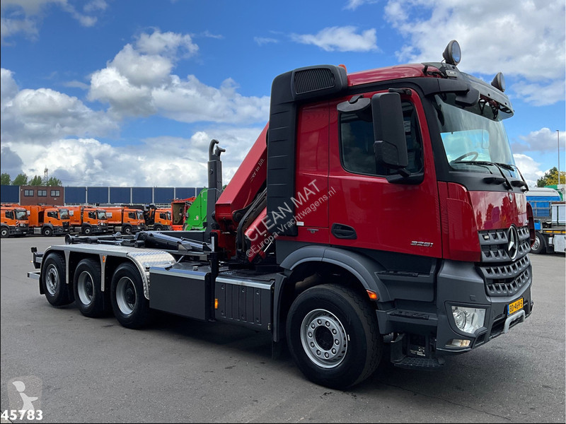 Camion Mercedes 3251 8x4 Euro 6 HMF 26 Tonmeter...