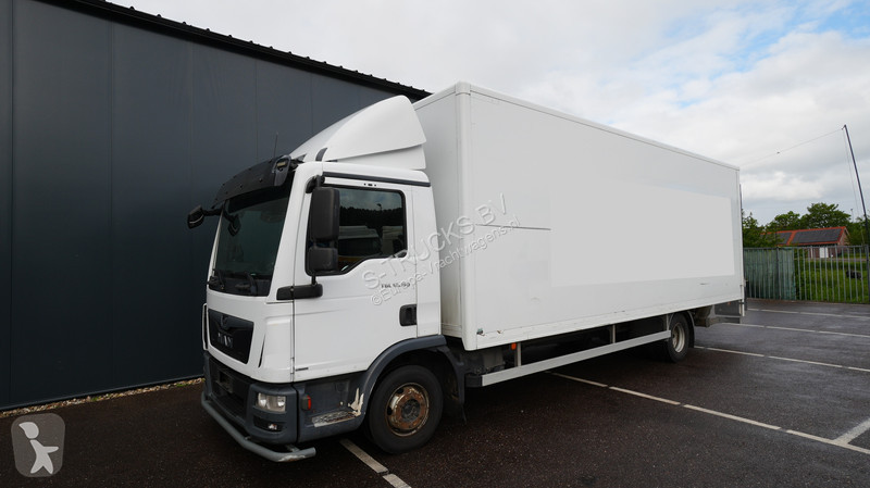 شاحنة MAN TGL 12.190 Closed box truck