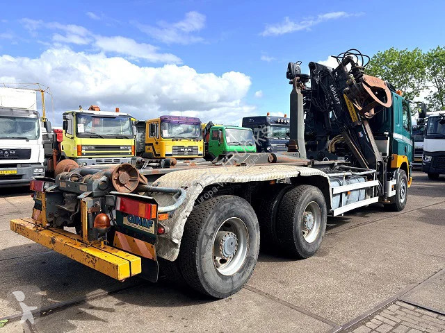 شاحنة Ginaf M 3232 S 6X4 WITH LOGLIFT F105Z 27A...