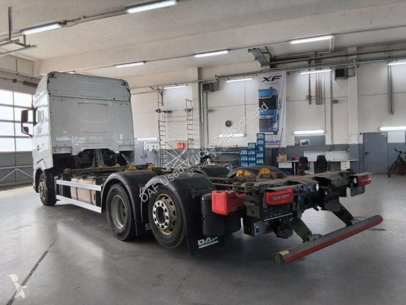 شاحنة DAF XG 480 N 6X2 N