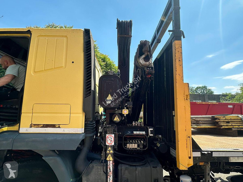 شاحنة Iveco EUROTECH 260E42