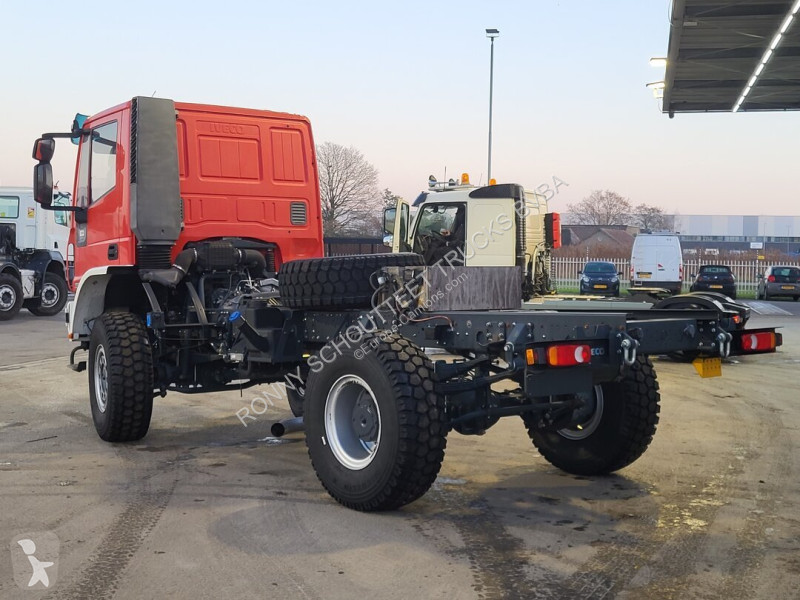 شاحنة Iveco EuroCargo 150E30 4x4 EuroCargo...