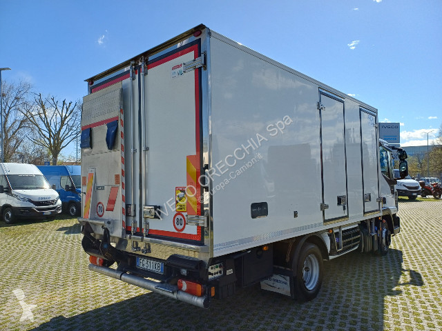 شاحنة Iveco EUROCARGO ML80E22/P