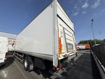 Camion MAN M 90 18.290 TGM