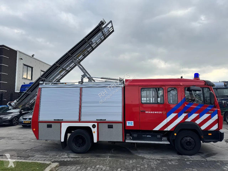 شاحنة Mercedes - FULL EQUIPMENT INCLUDED FIRE...