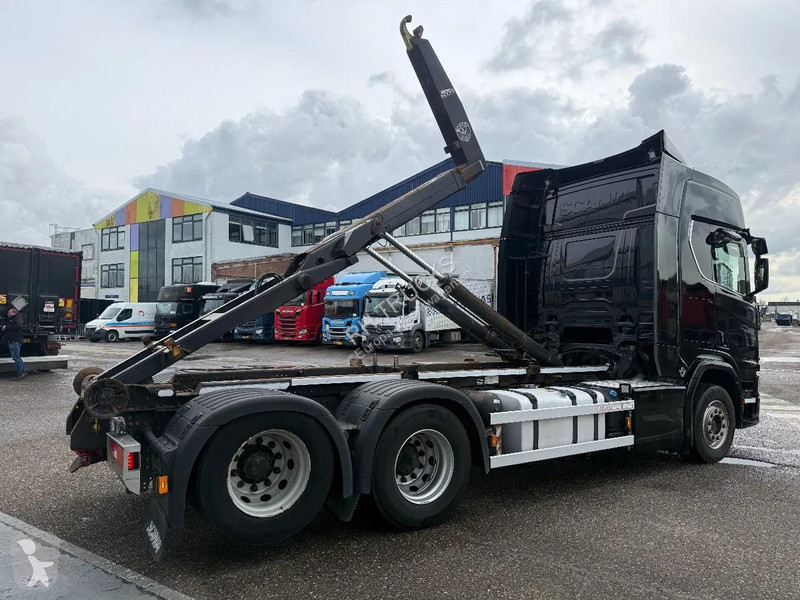 شاحنة Scania R650 V8 6X2 EURO 6 + VD HOOKIFT