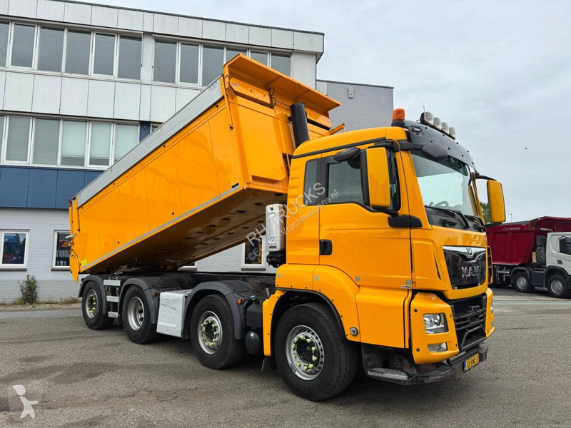 شاحنة MAN 42.460 8X2 EURO 6 KIPPER