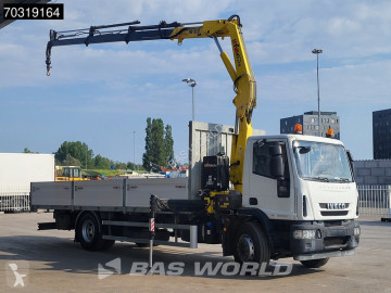 شاحنة رافعة Iveco