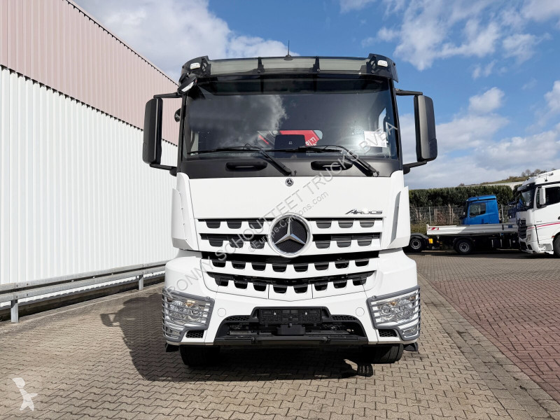 شاحنة Mercedes Arocs 3348 K 6x4 Arocs 3348 K...
