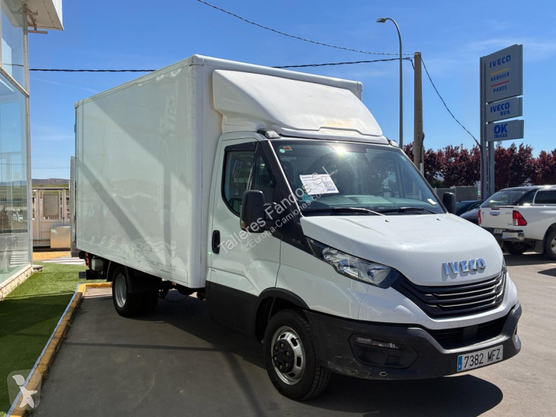 Camion Iveco  35C16 20m3