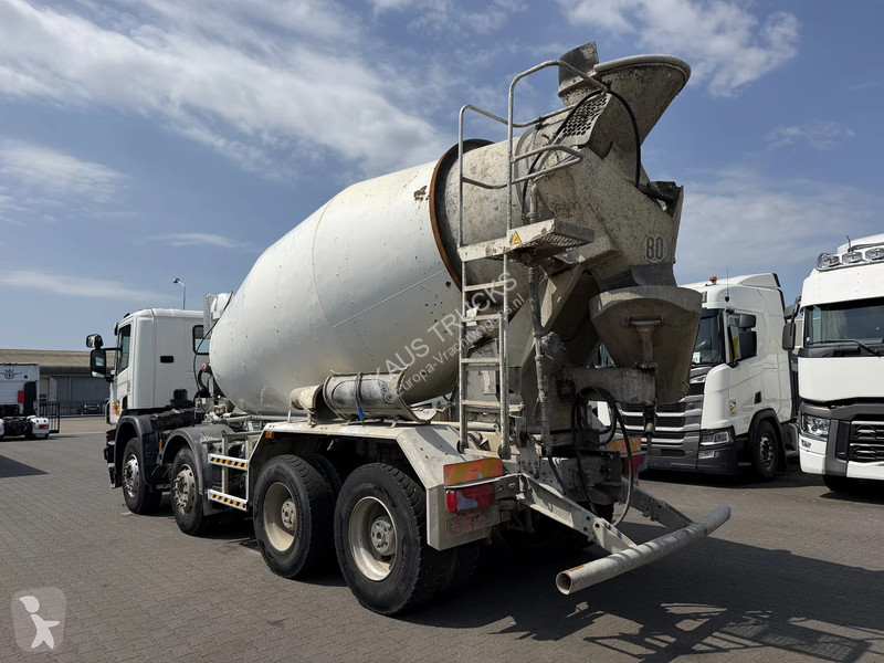 Beton Scania P370 8X4 Euro 6 9 M3 iebherr