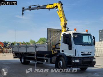 شاحنة رافعة Iveco