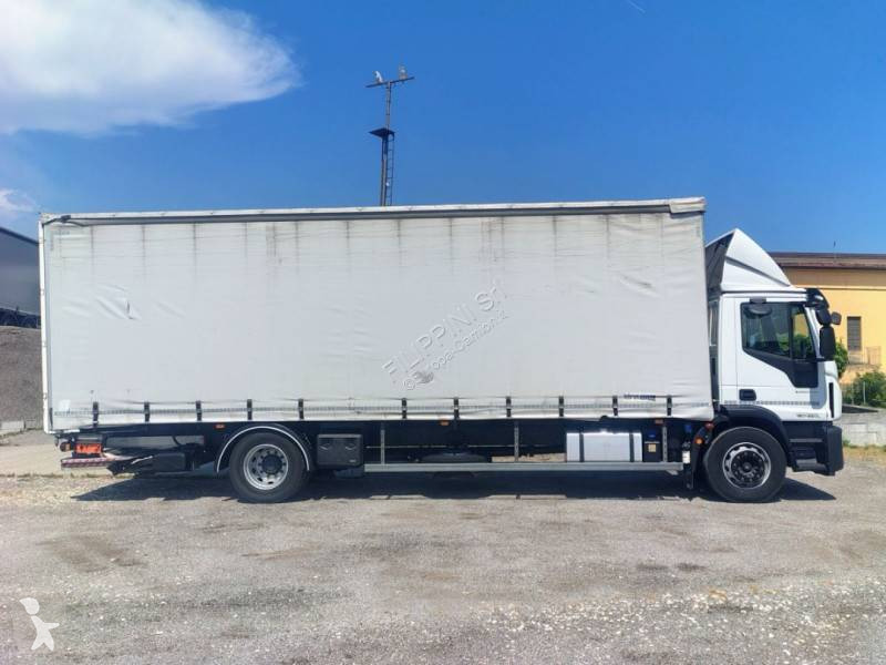 شاحنة Iveco