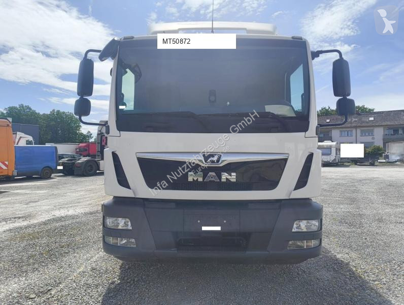 شاحنة MAN TGM 15.290